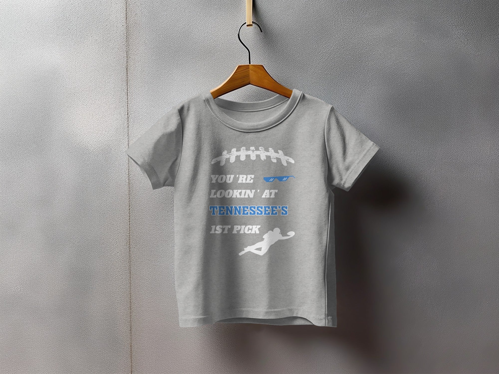 You're Lookin' at Tennessee's 1st Pick T-shirt